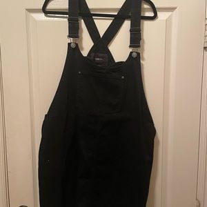 Black overall dress 1x